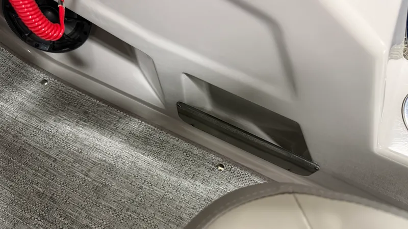 Slide: The Image of Premier 210SUNSATION 2027 - 40