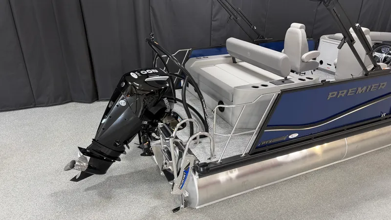 Slide: The Image of Premier 210SUNSATION 2027 - 4