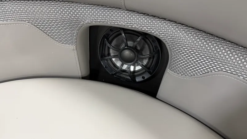 Slide: The Image of Premier 210SUNSATION 2027 - 20