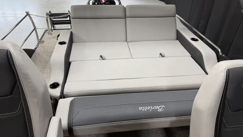 Slide: The Image of Barletta CABRIO24UC 2027 - 66