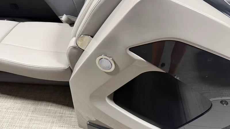 Slide: The Image of Barletta CABRIO24UC 2027 - 44
