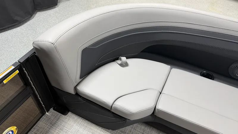Slide: The Image of Barletta CABRIO24UC 2027 - 12