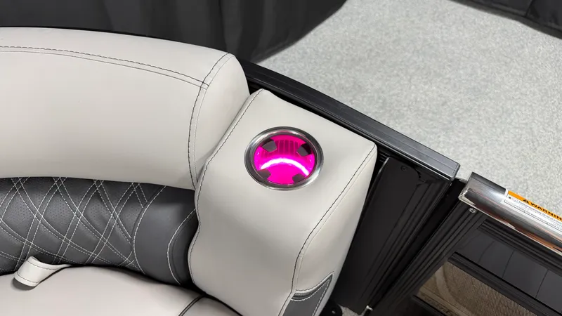 Slide: The Image of Barletta LUSSO25QCSS 2027 - 28