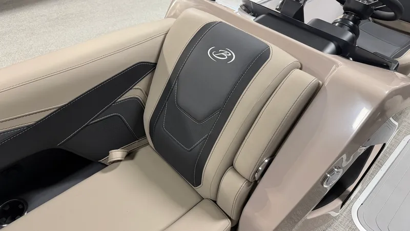 Slide: The Image of Barletta CABRIO22UC 2027 - 20
