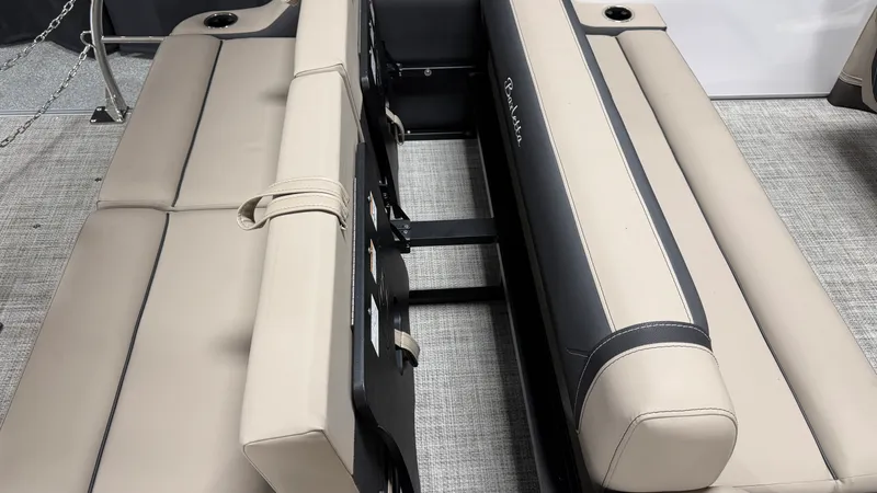 Slide: The Image of Barletta CABRIO22UC 2027 - 72