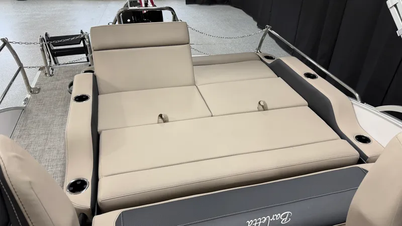 Slide: The Image of Barletta CABRIO22UC 2027 - 66