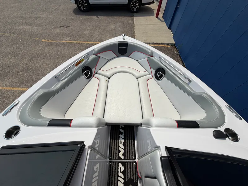 Slide: The Image of Nautique Super Air Nautique 230 2013 - 36