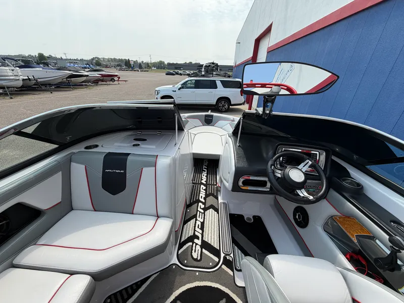 Slide: The Image of Nautique Super Air Nautique 230 2013 - 34