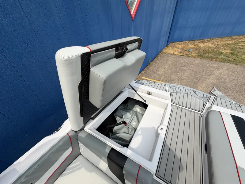 Slide: The Image of Nautique Super Air Nautique 230 2013 - 16