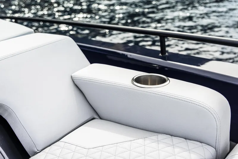Slide: The Image of Luxurious seating on the 2023 BRABUS Shadow 900 Deep Blue boat. - 40