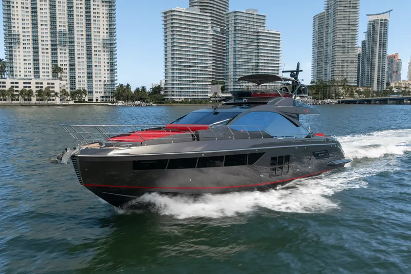 Slide: The Image of Azimut S7 2019 - 18