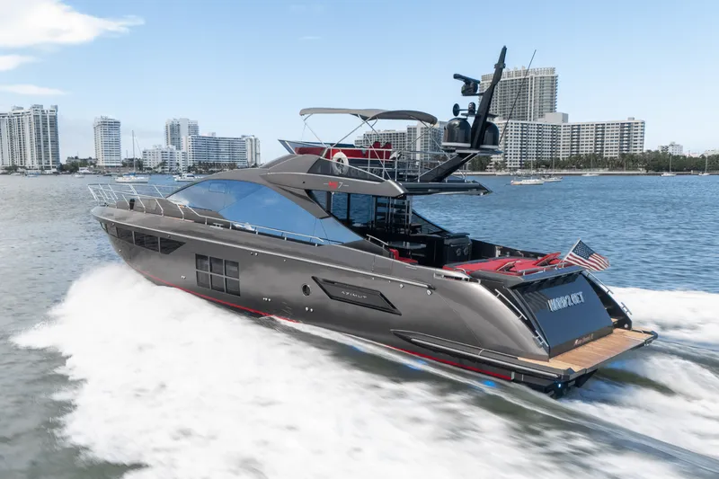Slide: The Image of Azimut S7 2019 - 20