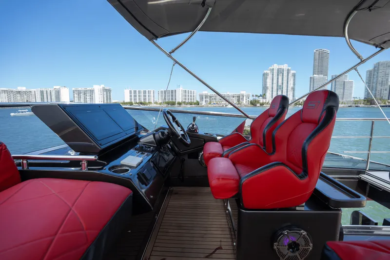 Slide: The Image of Azimut S7 2019 - 62