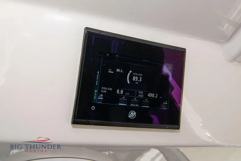 Slide: The Image of Fountain 32 NX 2022 boat display showing fuel information. - 37