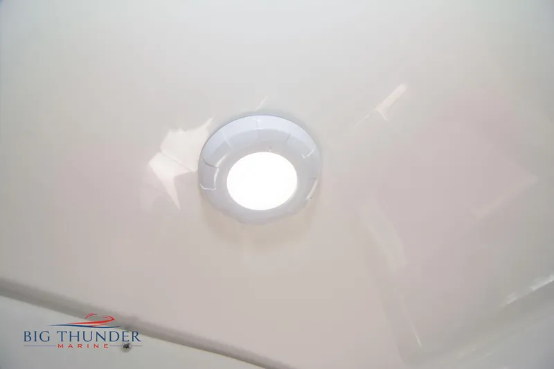 Slide: The Image of Fountain 32 NX 2022 - 55