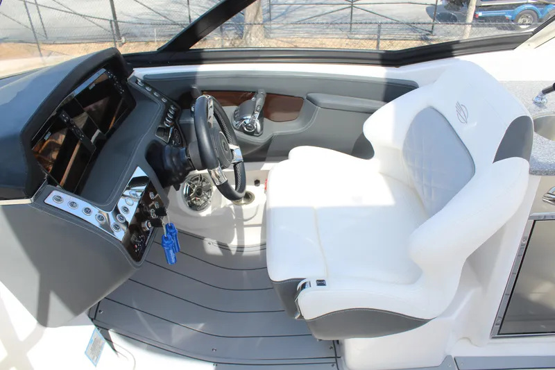 Slide: The Image of Chaparral 317 SSX 2022 - 10