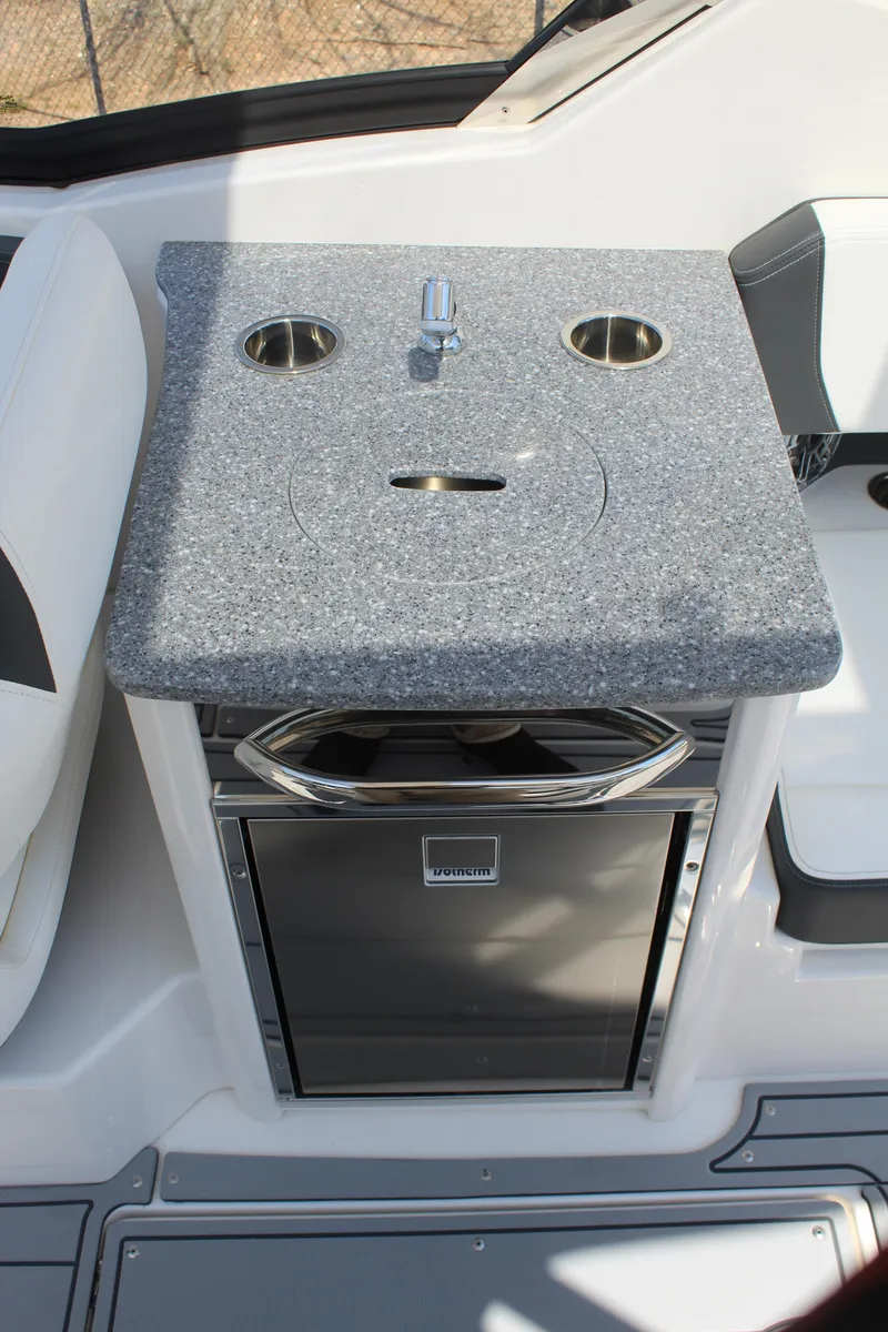 Slide: The Image of Chaparral 317 SSX 2022 - 17