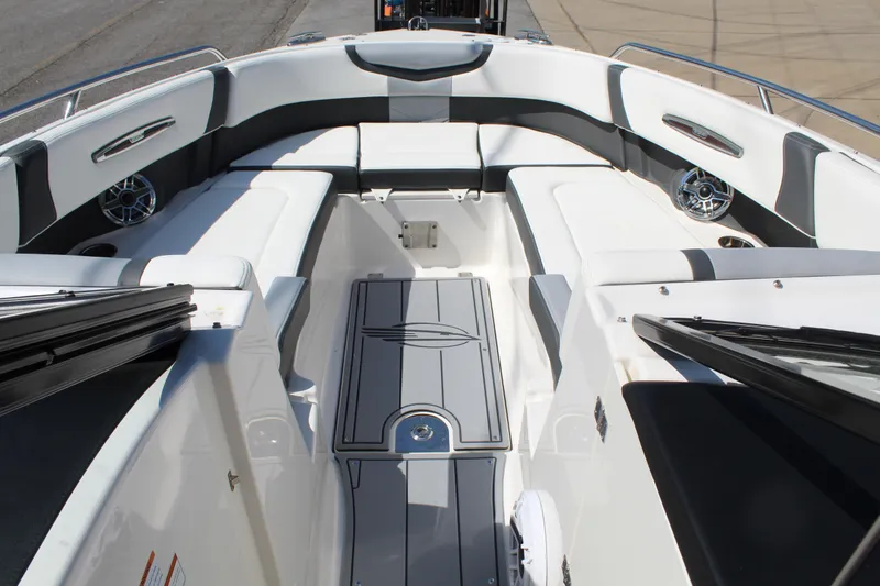 Slide: The Image of Chaparral 317 SSX 2022 - 21