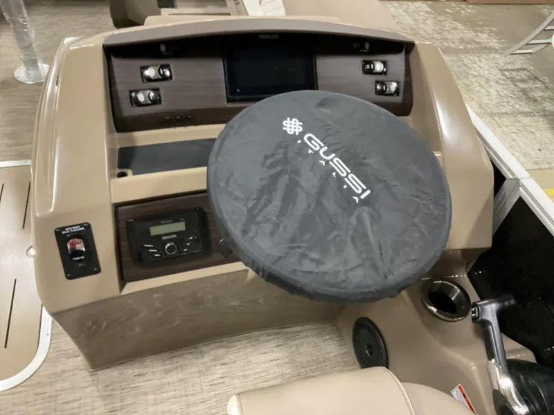 Slide: The Image of 2023 Bennington 23 LSR boat dashboard with Gussi steering wheel cover. - 20