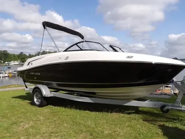The Image of Bayliner E16 2016 - 0