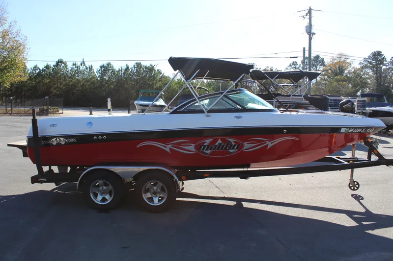 Slide: The Image of Malibu Sunscape 21 LSV 2003 - 4