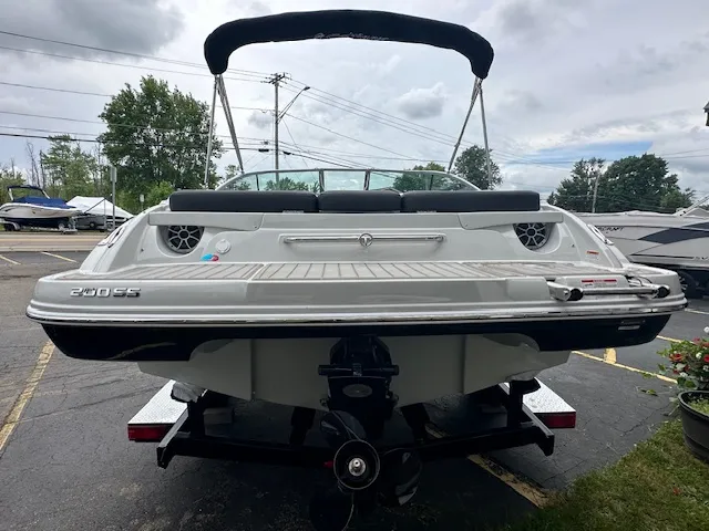 Slide: The Image of Crownline Boats 200 SS 2024 - 30