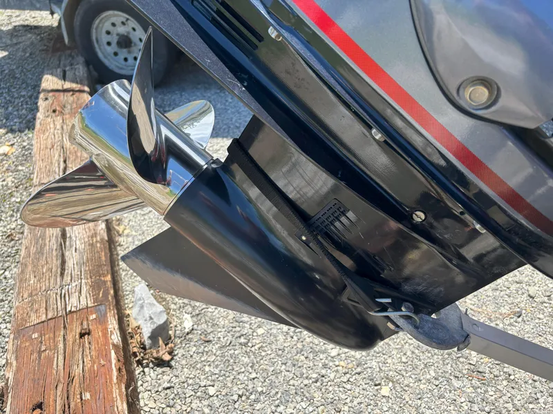 Slide: The Image of 2018 G3 Sportsman 1710 boat motor propeller on gravel surface. - 8