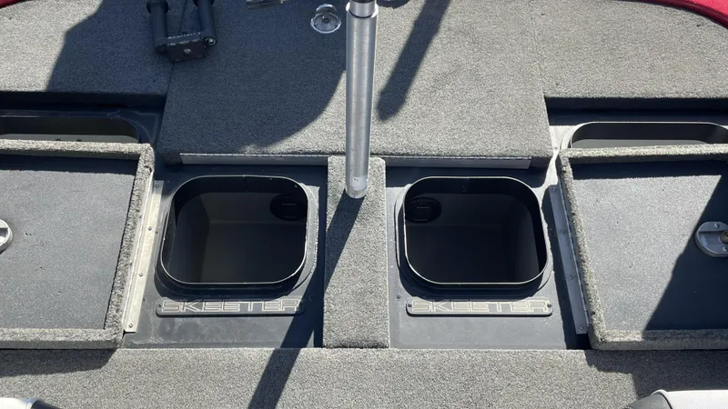 Slide: The Image of Skeeter FX20 Limited Edition 2019 - 13