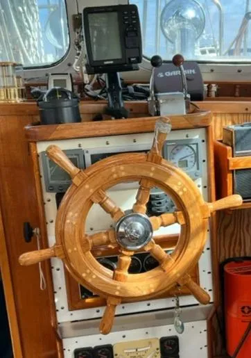 Slide: The Image of Endurance Pilothouse 1992 - 21