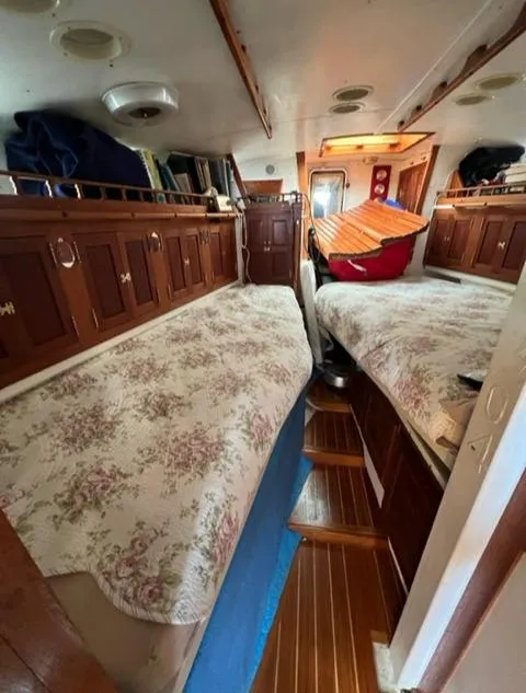 Slide: The Image of Endurance Pilothouse 1992 - 37