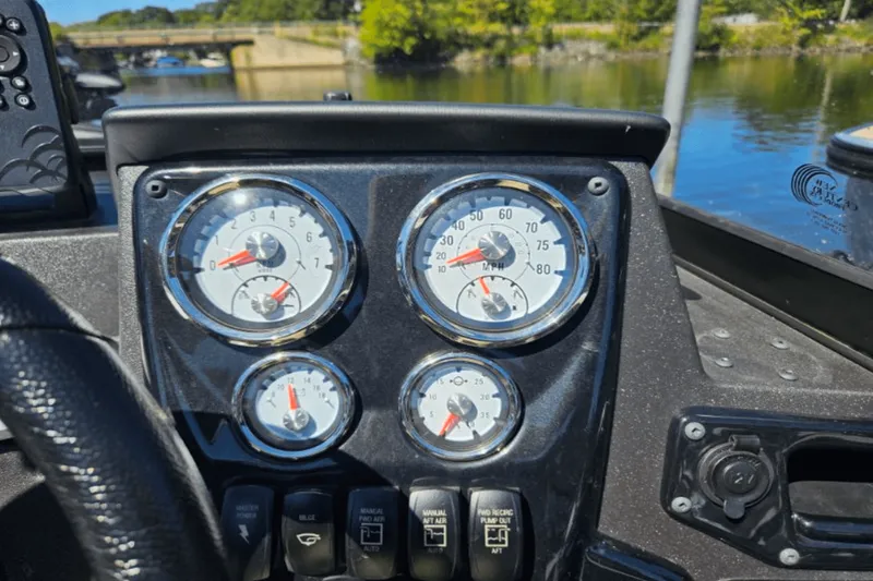 Slide: The Image of Sun Tracker TARGA V 18 2024 - 14