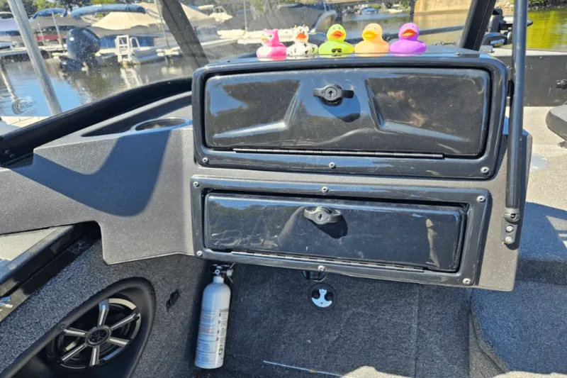 Slide: The Image of Sun Tracker TARGA V 18 2024 - 18