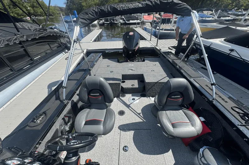 Slide: The Image of Sun Tracker TARGA V 18 2024 - 4