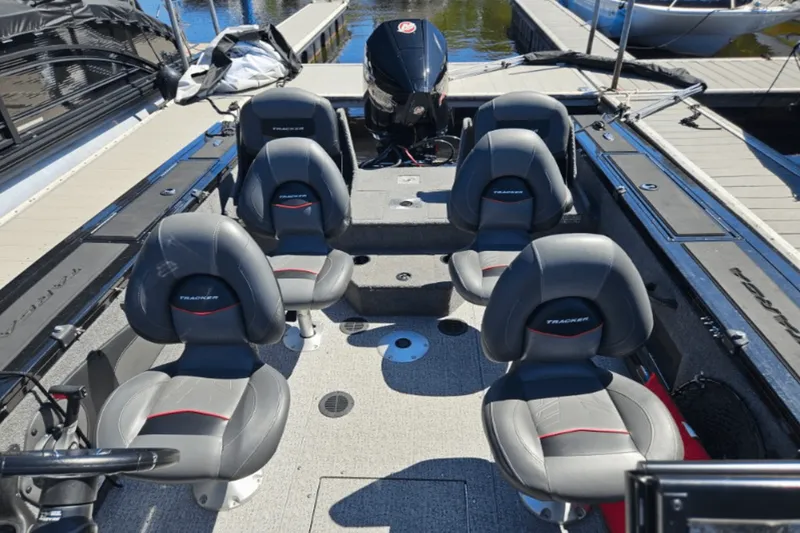 Slide: The Image of Sun Tracker TARGA V 18 2024 - 6