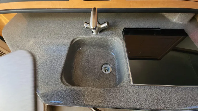 Slide: The Image of Sea Ray 270 Amberjack 2006 - 58