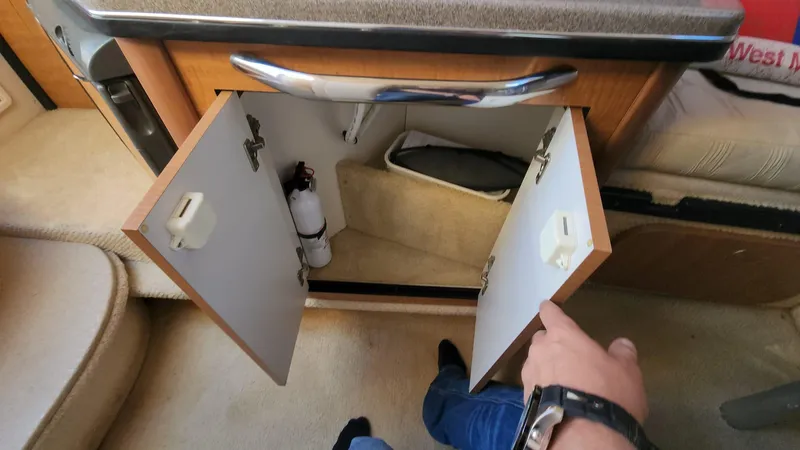 Slide: The Image of Sea Ray 270 Amberjack 2006 - 68