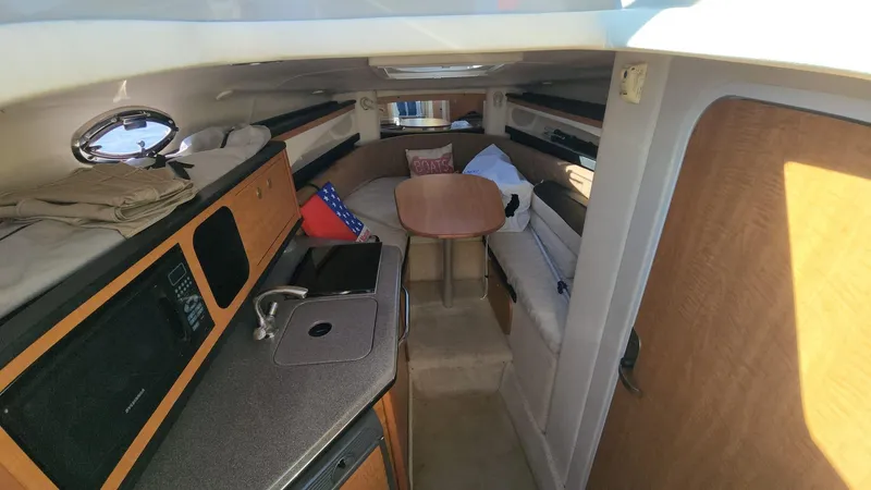 Slide: The Image of Sea Ray 270 Amberjack 2006 - 83