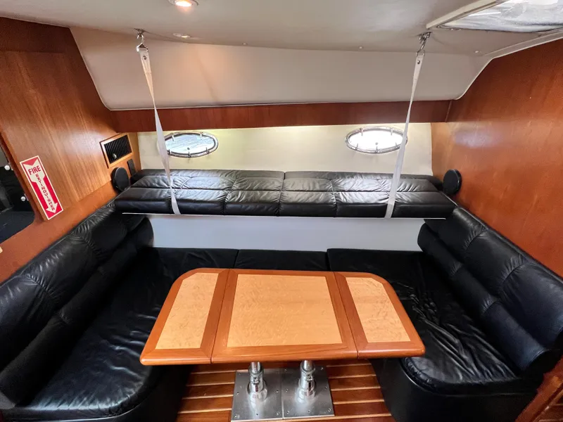 Slide: The Image of dinette - pullman up - 25