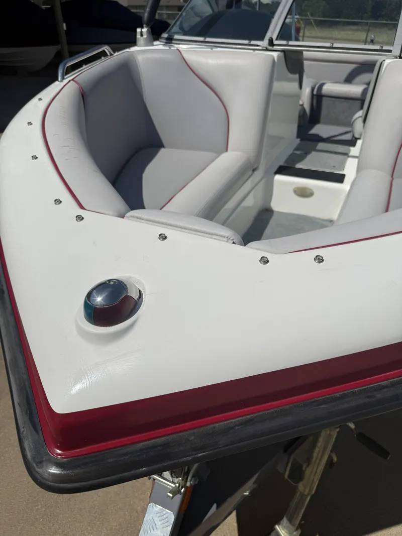 Slide: The Image of Centurion FALCON V 21' 2008 - 8