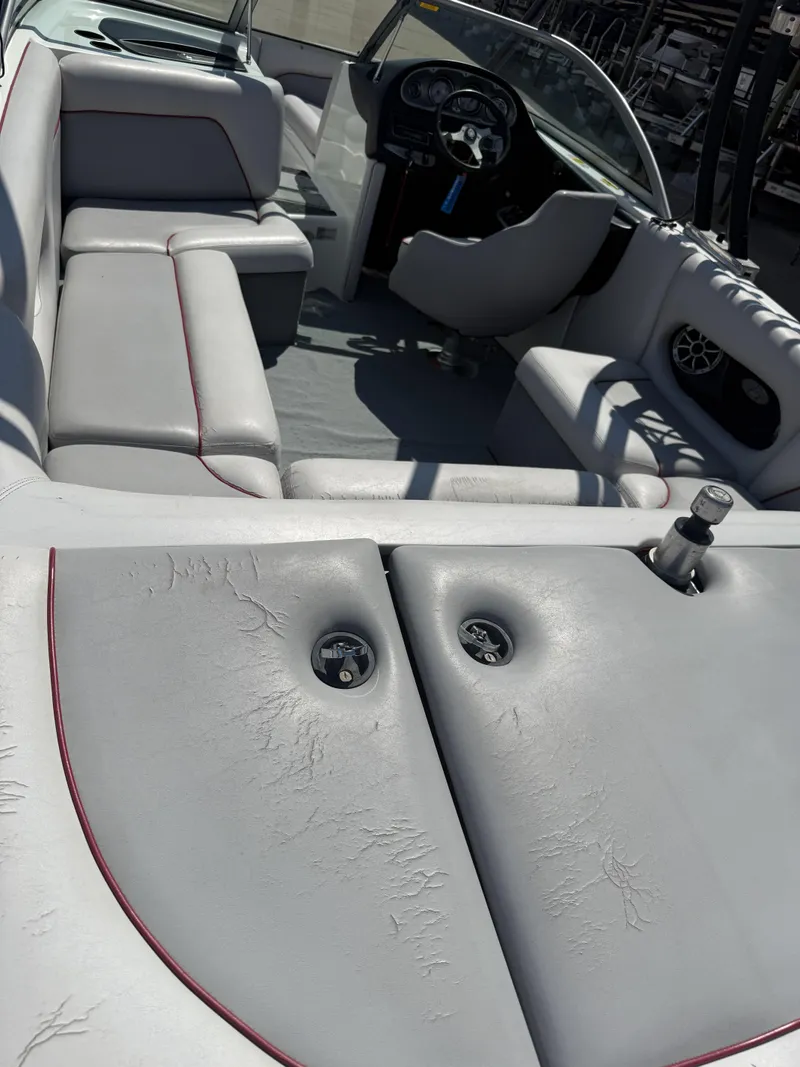 Slide: The Image of Centurion FALCON V 21' 2008 - 13