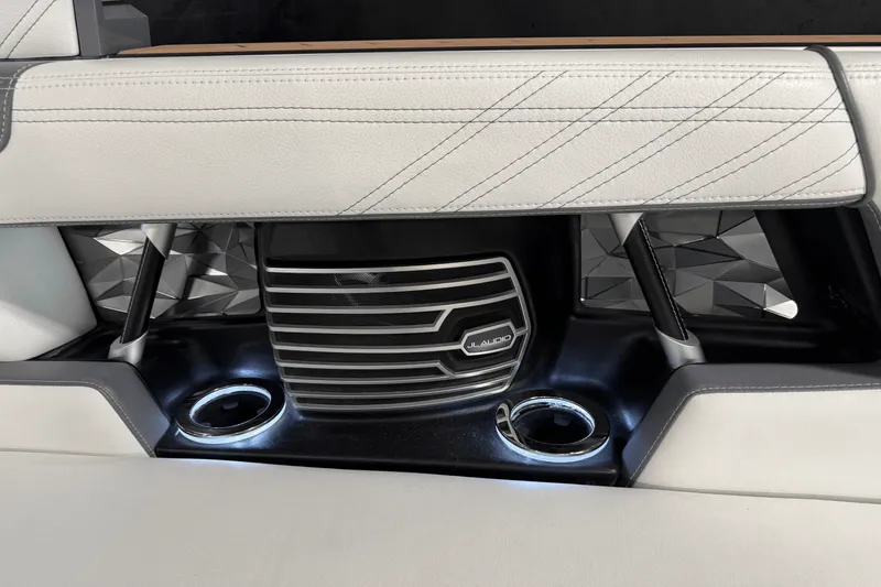 Slide: The Image of Nautique G25 2016 - 39
