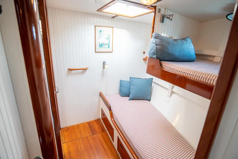 Slide: The Image of Starboard Guest Stateroom - 13
