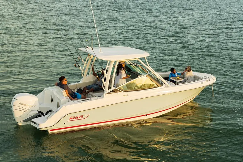 Slide: The Image of Boston Whaler 240 Vantage 2027 - 37