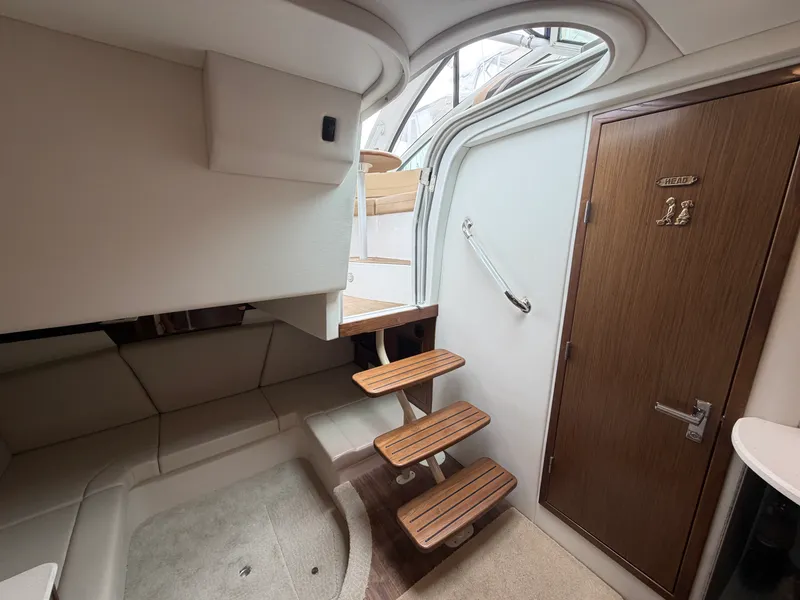 Slide: The Image of Cruisers 380 EXPRESS 2014 - 44