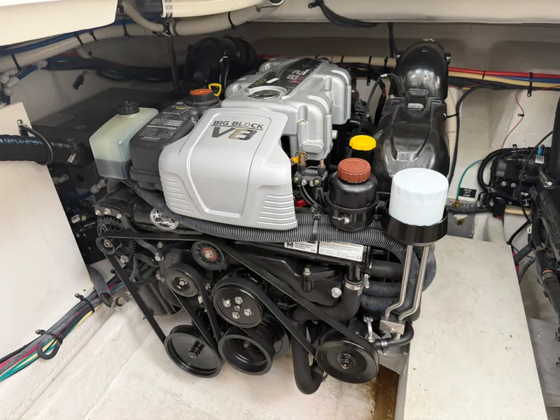 Slide: The Image of Cruisers 380 EXPRESS 2014 - 55