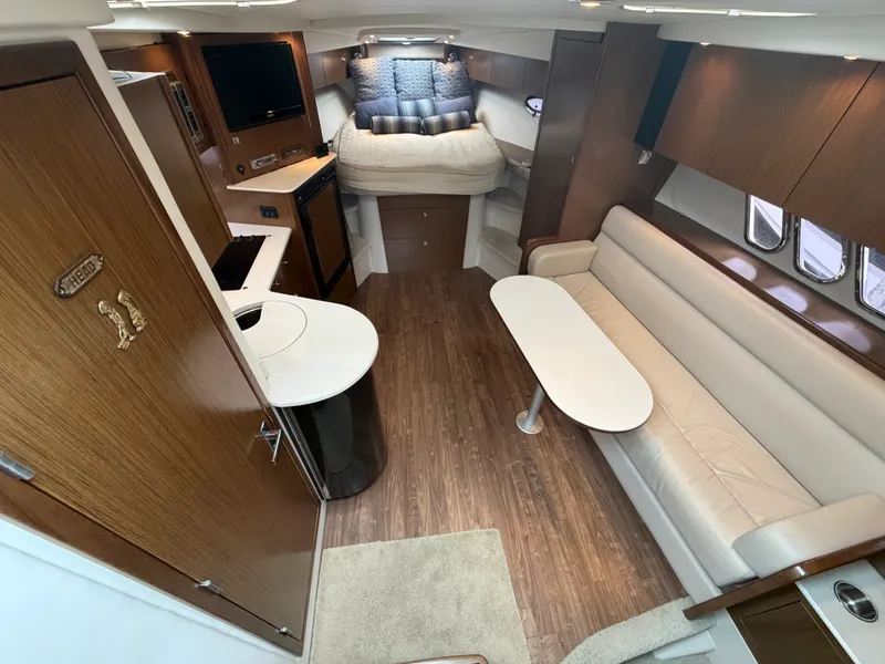 Slide: The Image of Cruisers 380 EXPRESS 2014 - 27