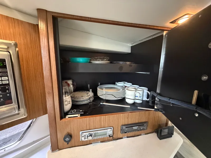 Slide: The Image of Cruisers 380 EXPRESS 2014 - 39