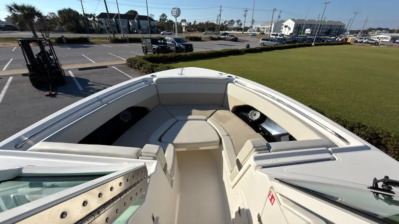 Slide: The Image of Boston Whaler 280 Vantage 2027 - 10