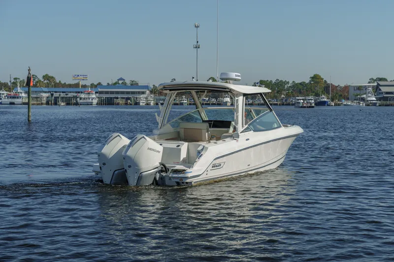 Slide: The Image of Boston Whaler 280 Vantage 2027 - 3