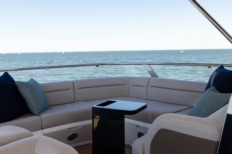 Slide: The Image of Galeon 620 FLY 2027 - 23
